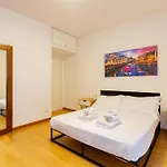 Premuda20 Elegant By Hospity