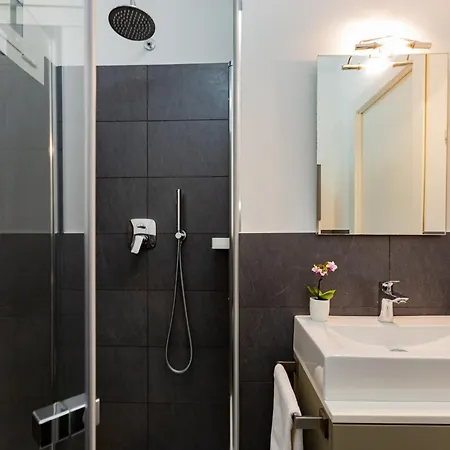 Apartment Premuda20 Elegant *