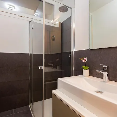 Premuda20 Elegant